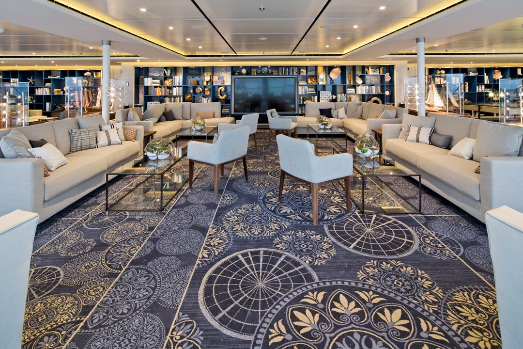 Explorers' Lounge